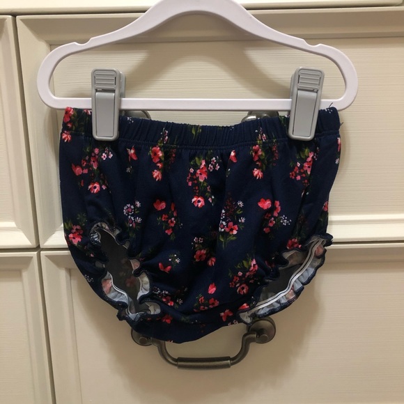 New floral dress, vest, bloomers - Picture 3 of 3